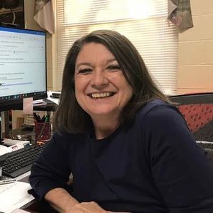 Meet your Posher, Nancy